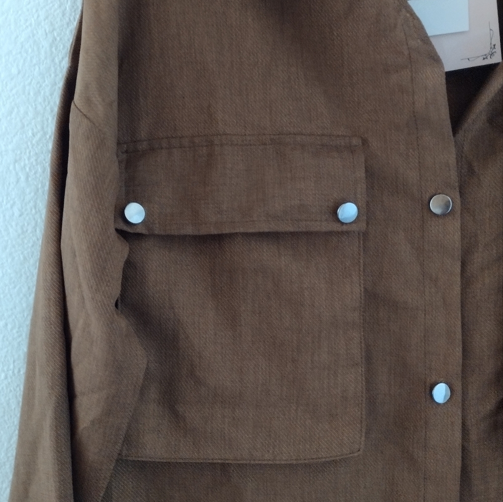 Button down top - Picture 8 of 11